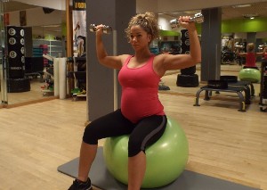 Pregnancy workout seated weights