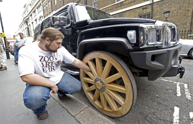 ALH-costly-car-upgrades-extravagant-rims-and-wheels