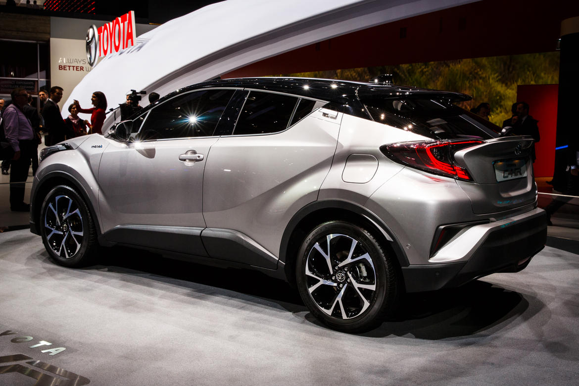 toyota-chr-2617-001